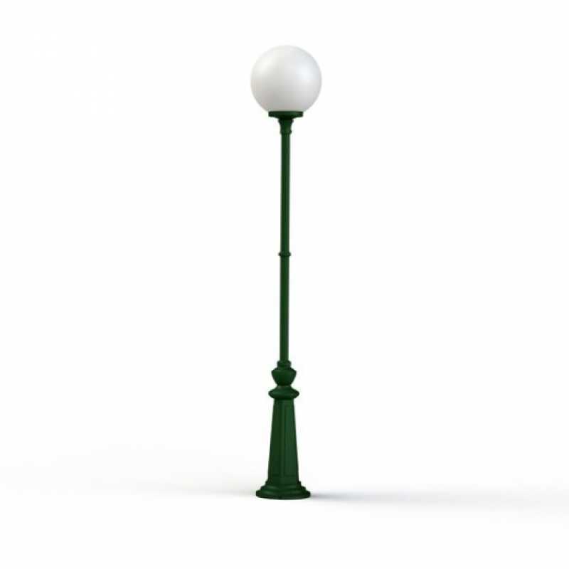 grüne Kugellampe Garten